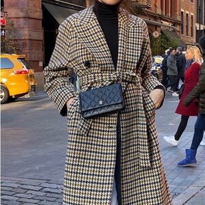 LAST CHANCE ARITZIA Wilfred Wool Prescott Houndstooth Coat